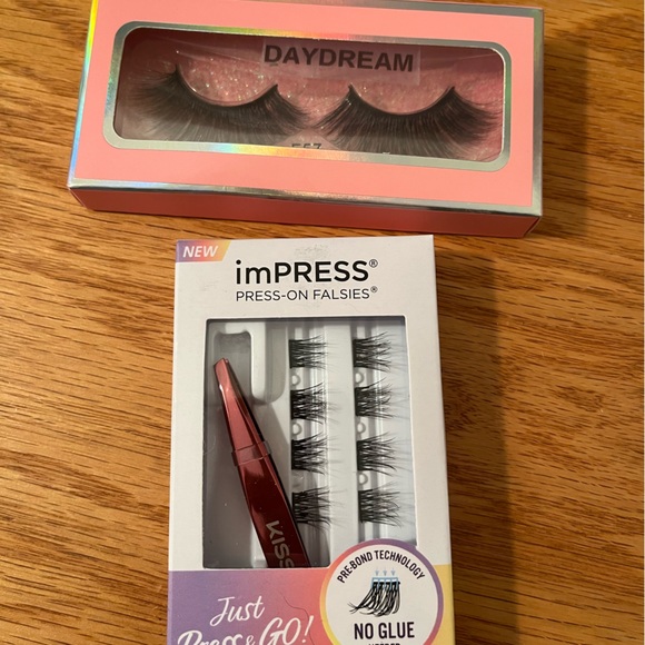 NWT 2 sets False Lashes - Picture 1 of 2